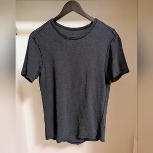 Lululemon EasySet Short-Sleeve Shirt Navy size 6